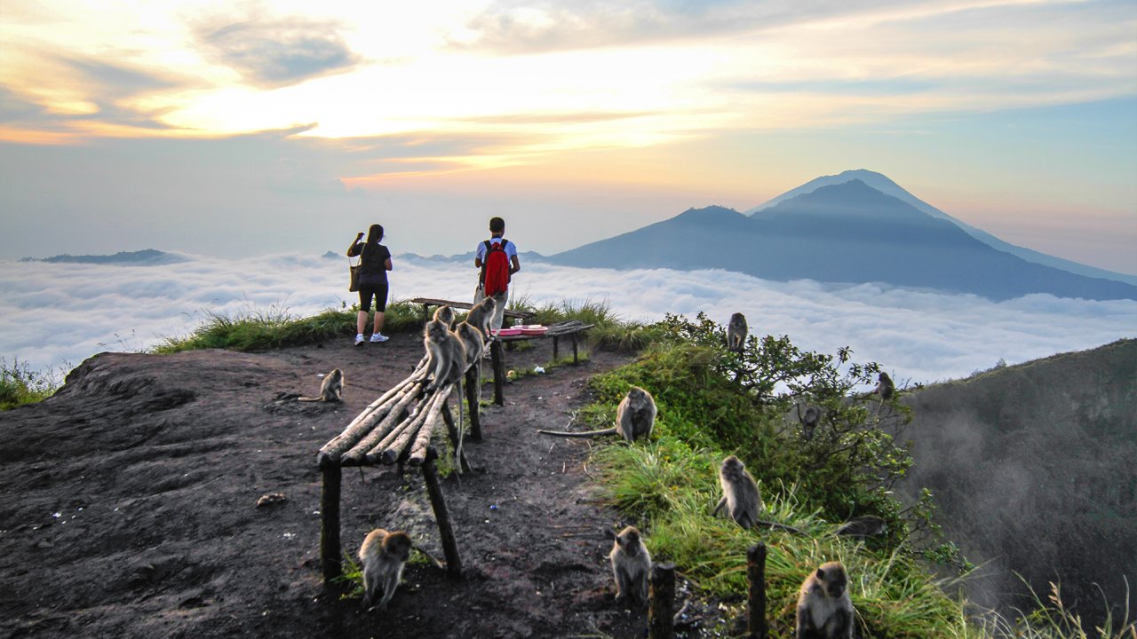 mount-batur-trekking1